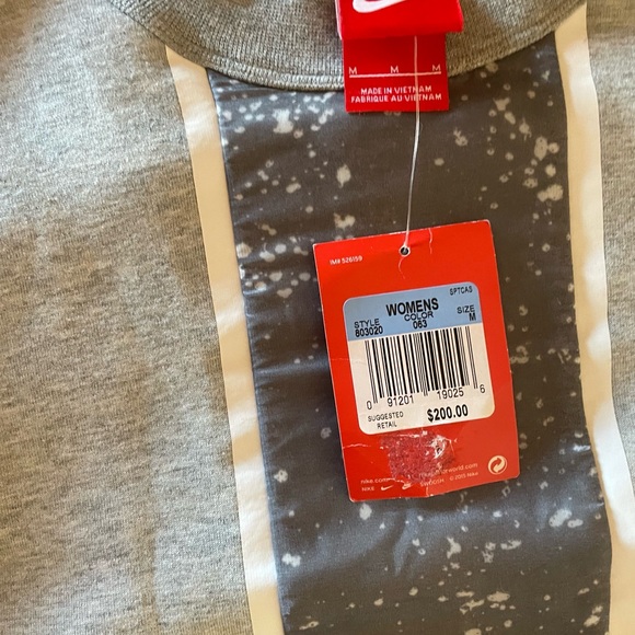 Nike Fleece Tech Dress Size M NWOT - Picture 8 of 10